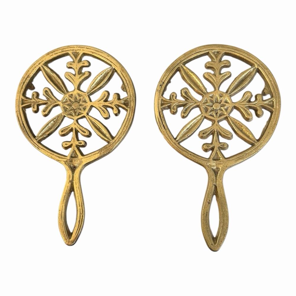 Vintage 2 Footed Solid Brass Trivets Floral Japan MCM 7”x4” Cottagecore 70s